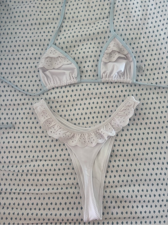 Frankie's Bikinis Other - FRANKIES BIKINI White Lace Trim Triangle Bikini Set